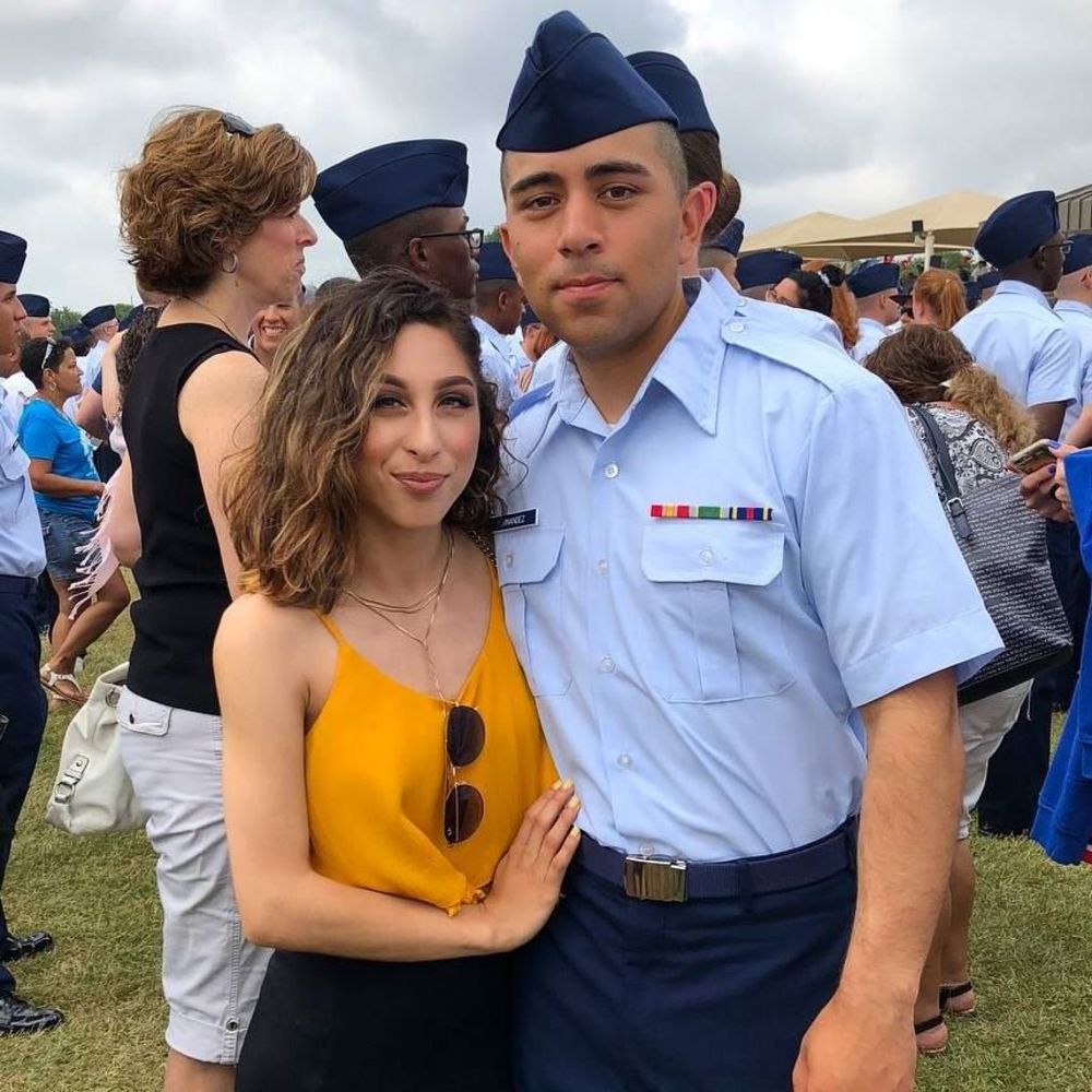 Meet your Posher, Leiah